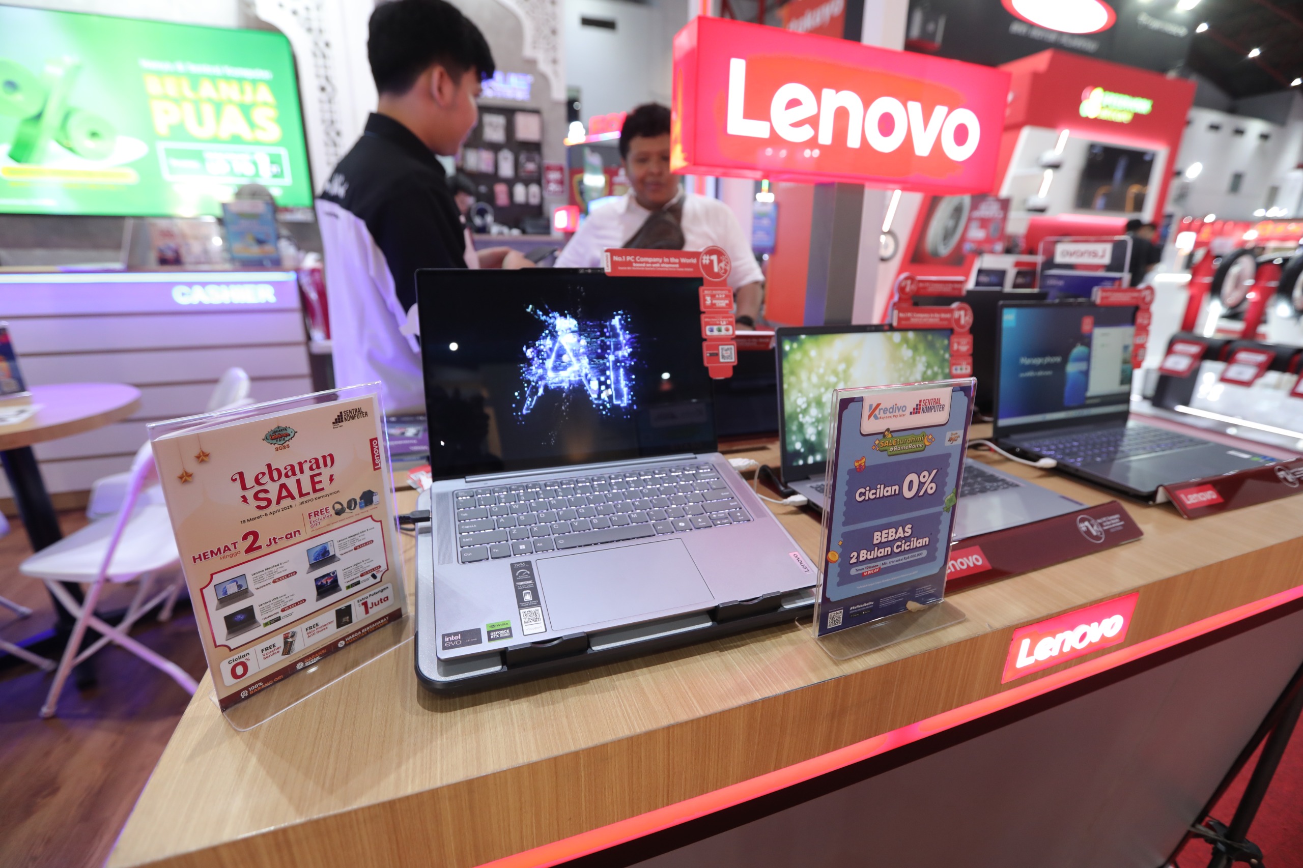 Berburu Laptop Harga Miring di Jaka ...
